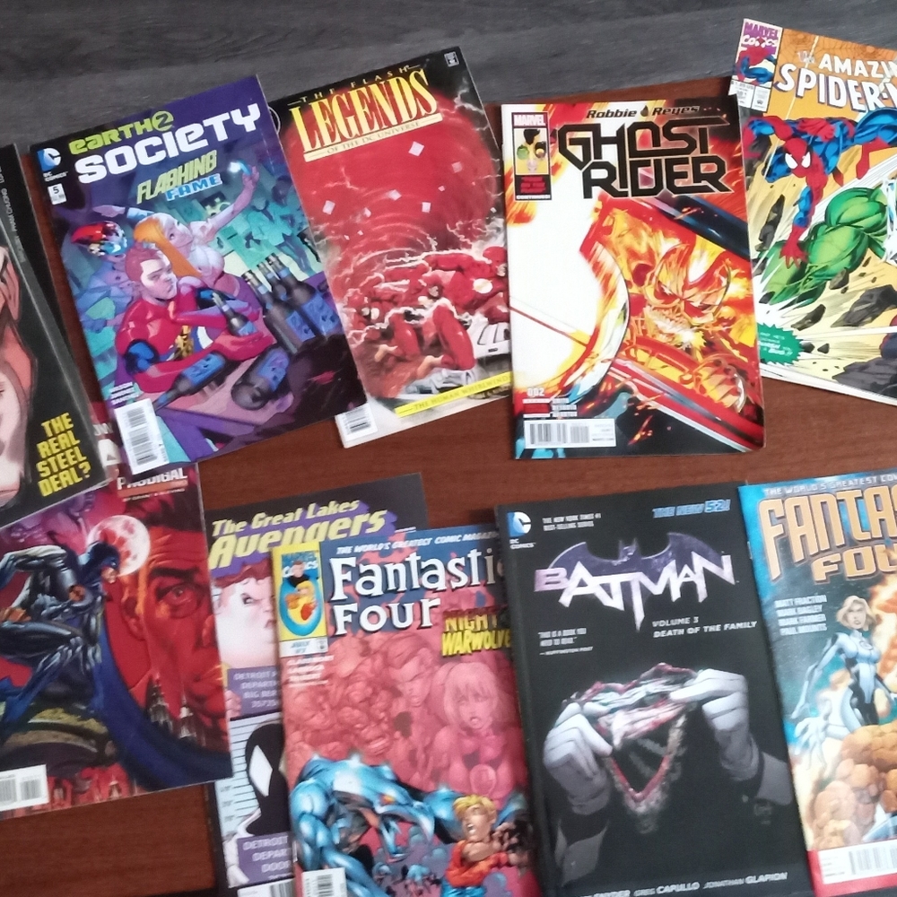 Assorted comic book lot